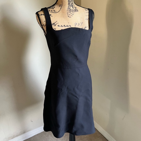 🖤SOLD🖤 Valentino Garavani Crepe Couture Fit & Flare Dress NERO, Size 6 US - Picture 11 of 16